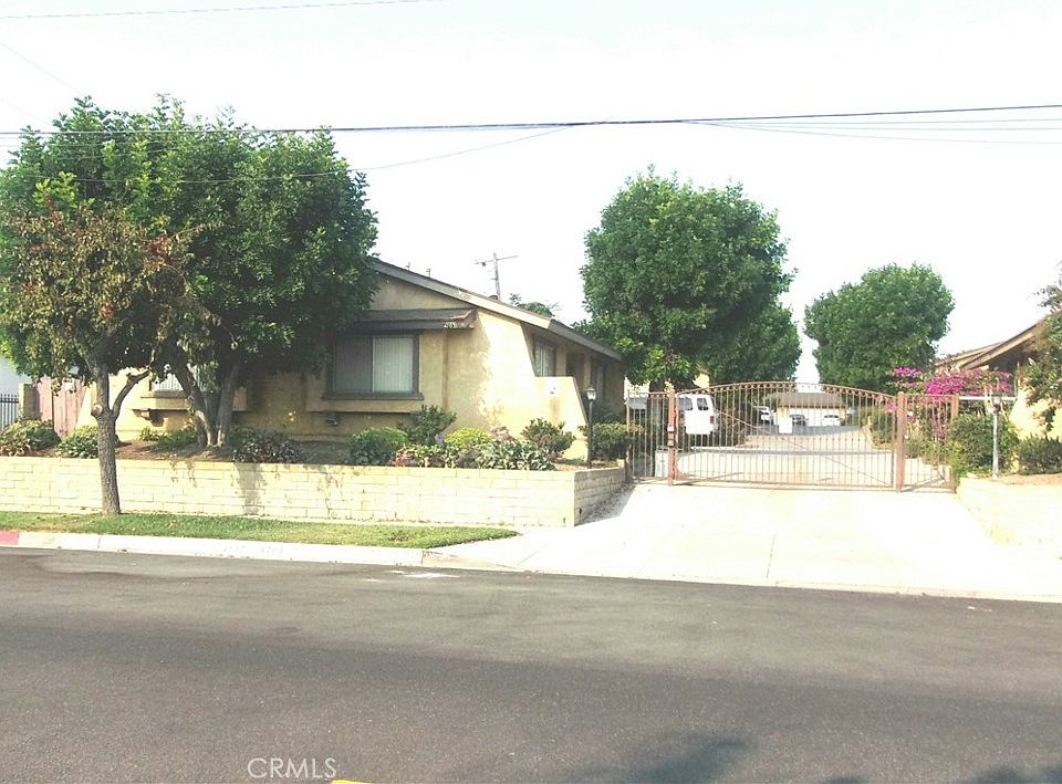 1st image of 4719 El Monte Ave