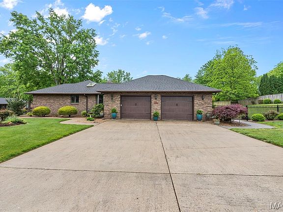 4th image of 2933 Bella Vista Dr