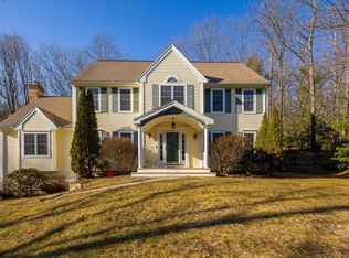 12 Caron Rd, Sturbridge, MA 01566