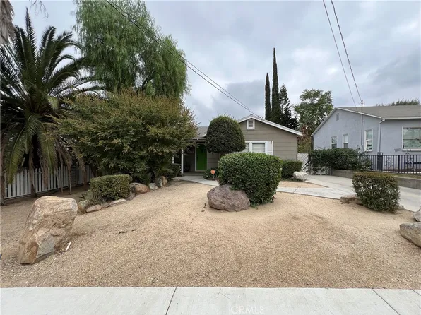 3869 Ridge Rd, Riverside, CA 92501