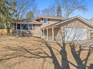 2115 9th Ave NE, Rochester, MN 55906