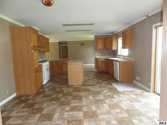 5th image of 11138 Glenview Dr