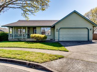 2392 Otto St, Springfield, OR 97477