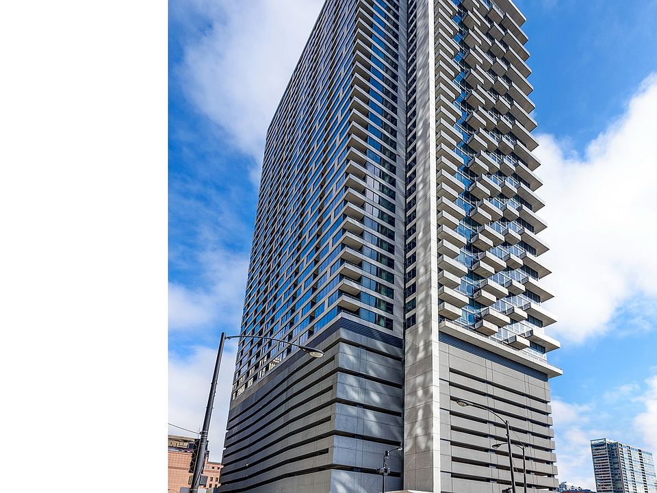 1st image of 235 W Van Buren St Unit 2321