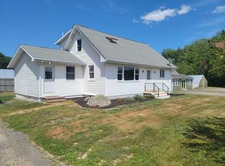 262 Main Rd, Eddington, ME 04428