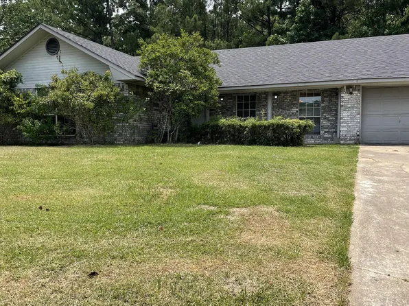 1219 Port Arthur Ter, Leesville, LA 71446