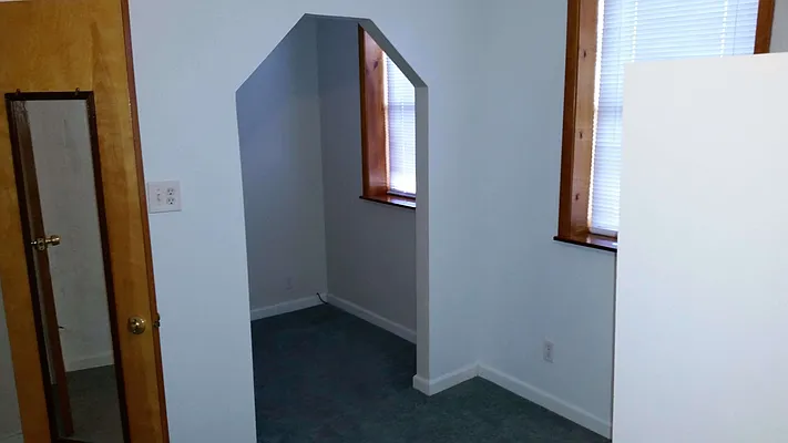 Rented by Peace of Mind Realty | media 10