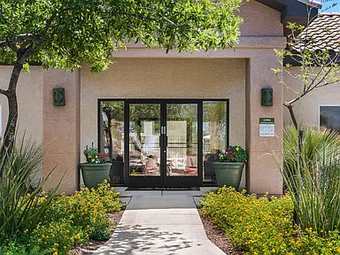 Mica Apartments