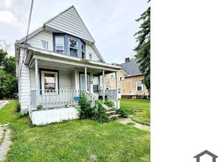 1921 N Bond St #1, Saginaw, MI 48602