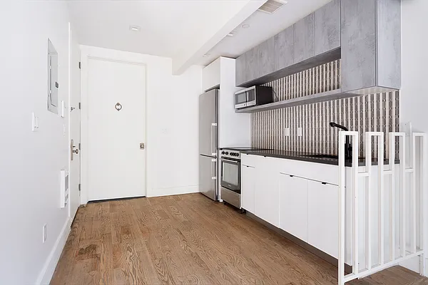 Rented by Brown Harris Stevens | media 8