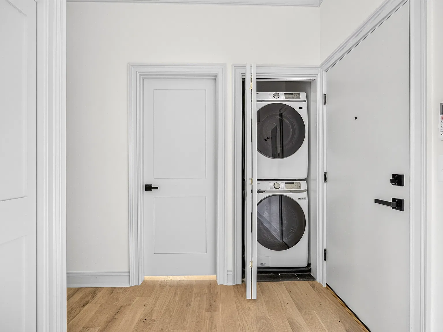 1 bed, 450 sqft, $2,750 — Photo 4