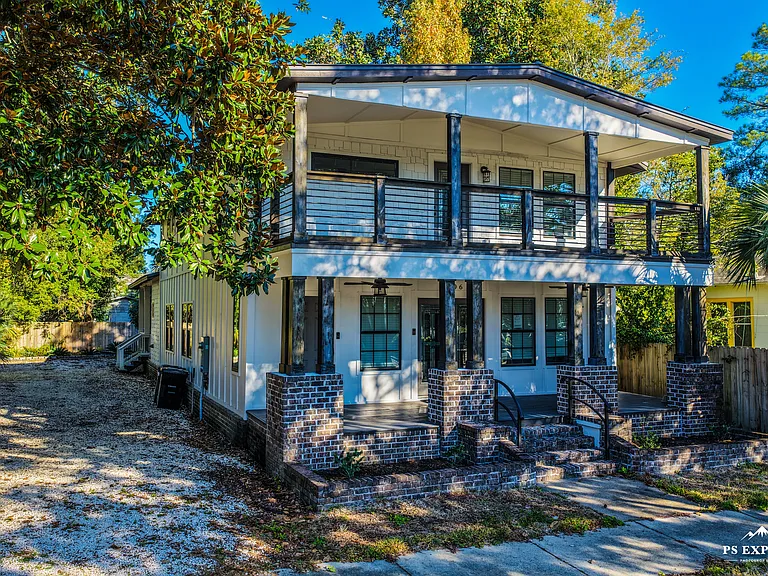1306 E Gonzalez St #A — Photo 10