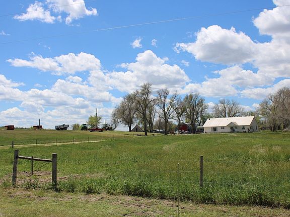 3rd image of 211 Mansfield Rd