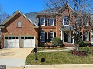 20443 Cliftons Point St, Sterling, VA 20165