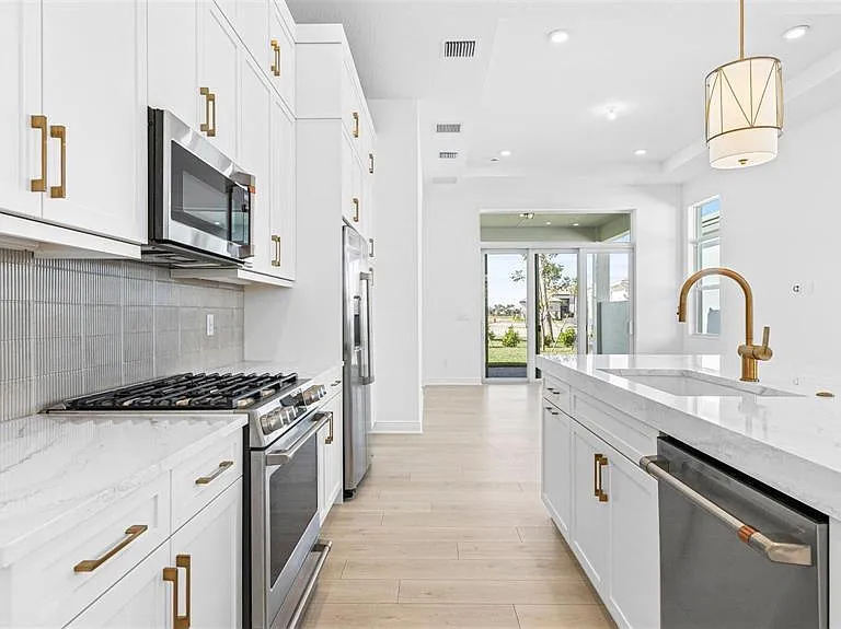 4954 Rivo Alto Cir — Photo 11