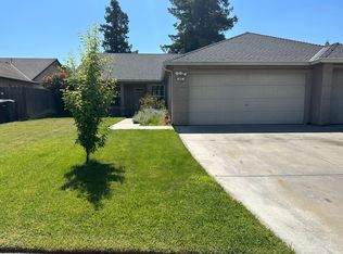 615 Bronze Ln, Waterford, CA