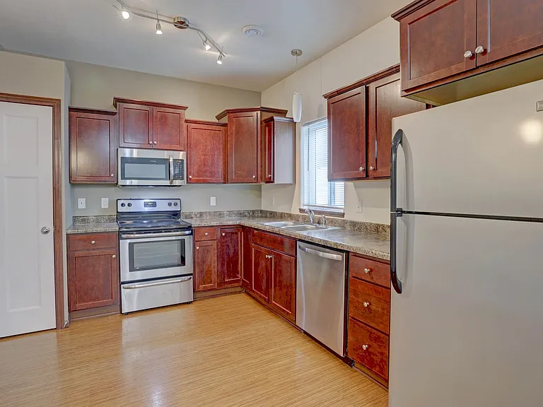 120 Partridge Path — Photo 3