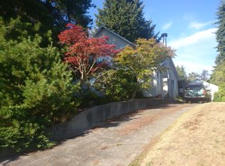 11708 4th Ave NW, Seattle, WA 98177