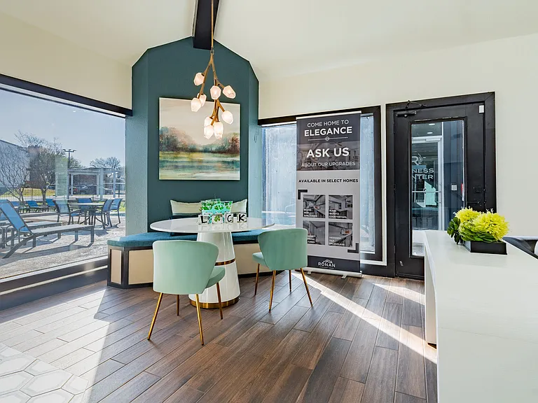 Ronan Apartment Homes — Photo 32
