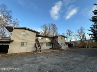 7441 Glade Pl, Anchorage, AK 99518