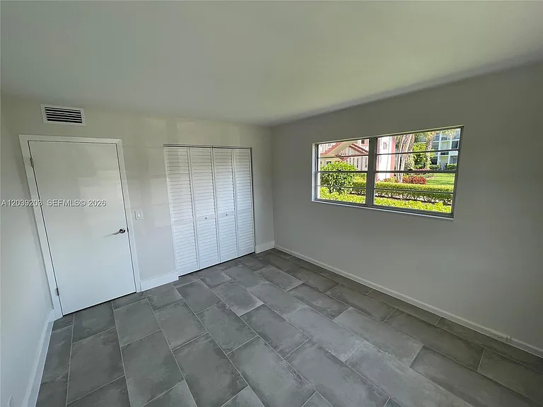 136 Brighton Dr #136-D — Photo 21