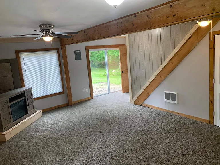 1315 Euler Rd — Photo 2