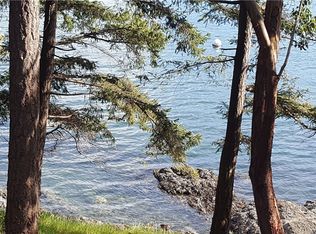 695 Old Farm Rd, Eastsound, WA 98245