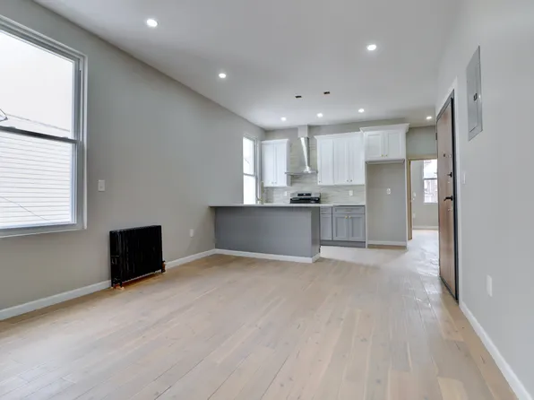 8064 Cypress Ave, Ridgewood, NY