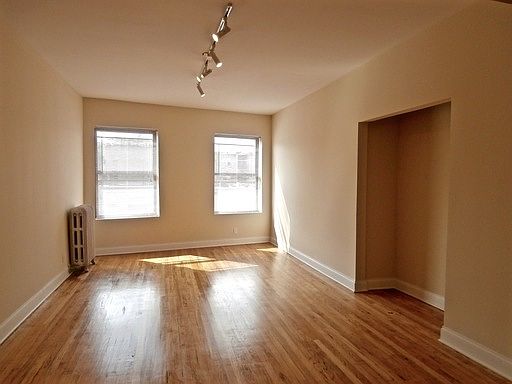 1st image of 6701 N Clark St #A01