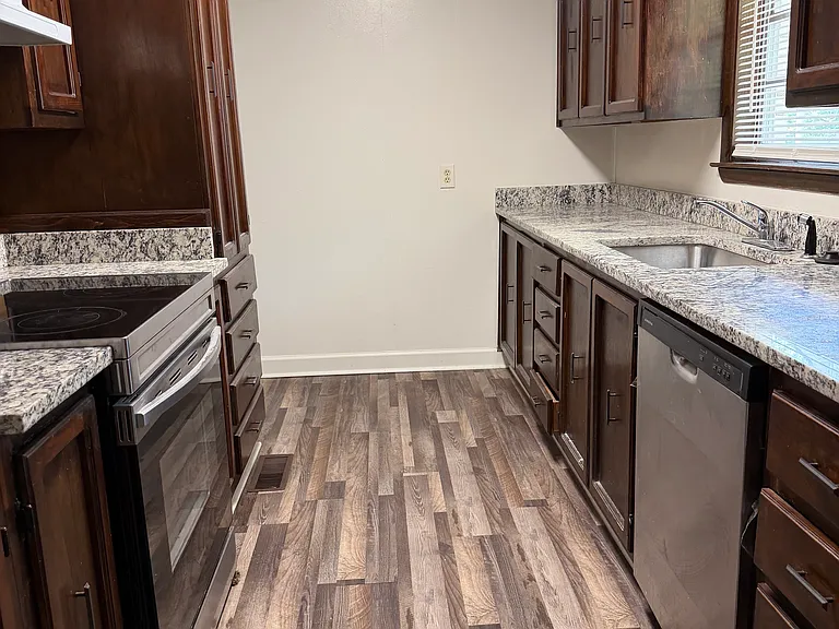 501 S Fairway Ave — Photo 25