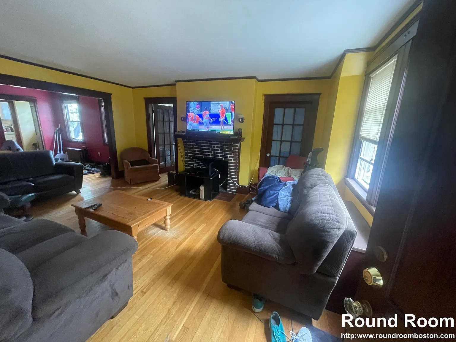 3 bed, 1300 sqft, $3,000 — Photo 3