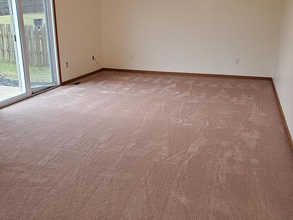3rd image of 1123 Green Meadow Ave