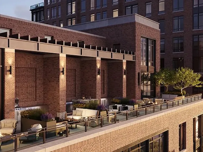 555 W 22nd St #9FE — Photo 32