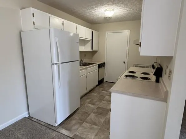 303 Far Side Dr APT 5, Rogersville, TN 37857