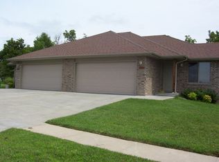 3102 S Anabranch Blvd, Springfield, MO 65807