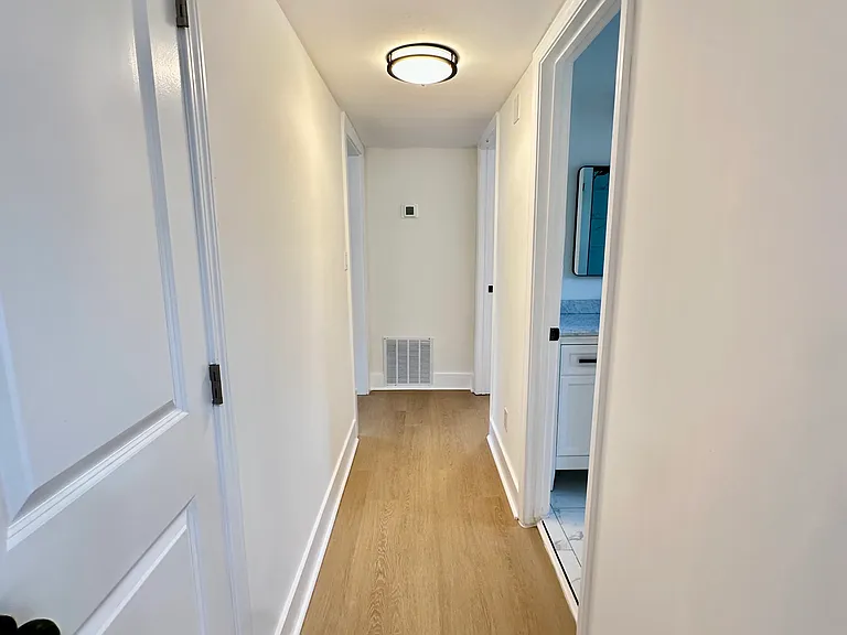 1783 Westwood Ave SW — Photo 8