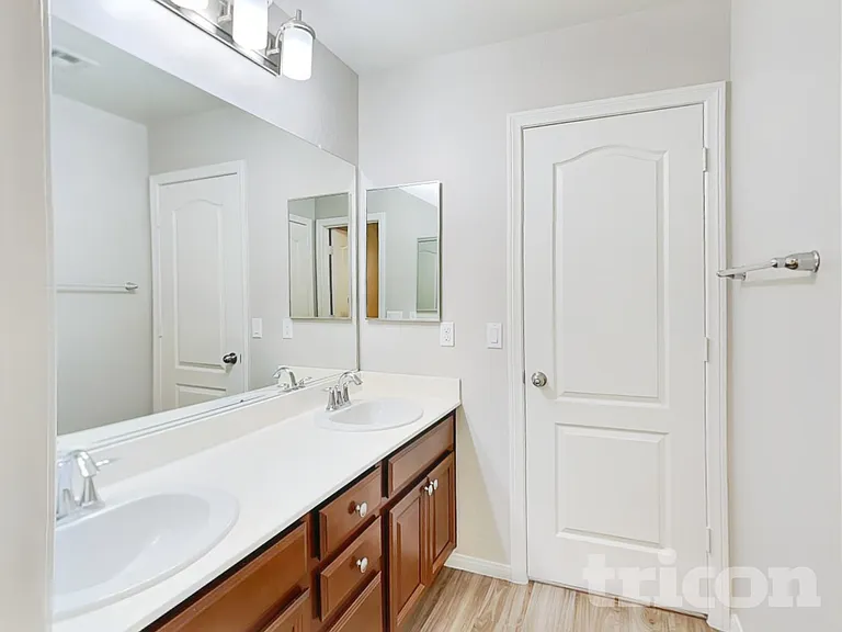 6410 Jacobville Ct — Photo 15