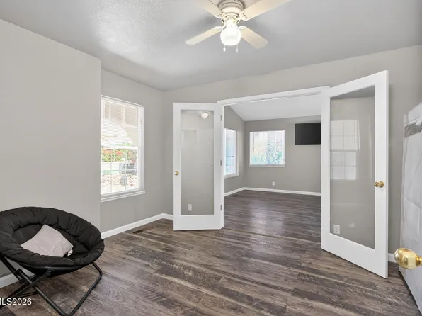 6682 Dorchester Dr, Sparks, NV 89436