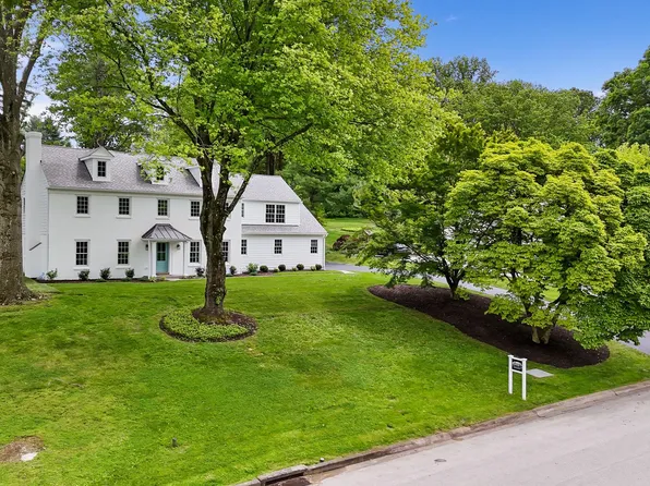 709 Camp Woods Rd, Villanova, PA 19085