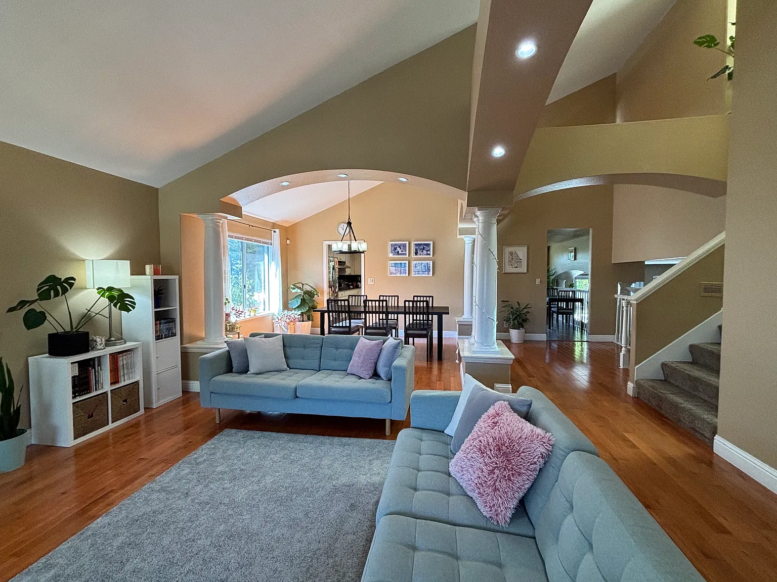 4 bed, 3265 sqft, $6,400 — Photo 4