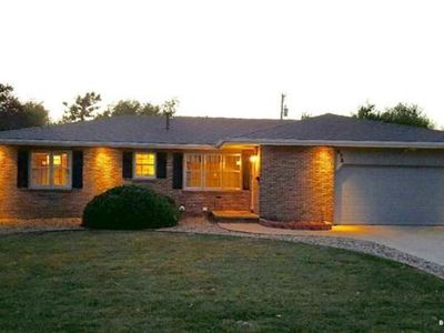 672 Starlight Dr, Salina, KS, 67401