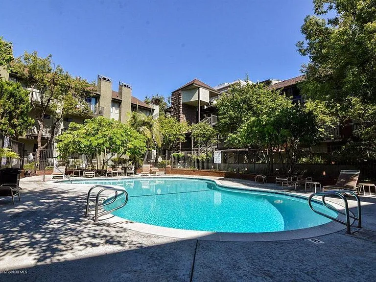 Landscaping throughout complex