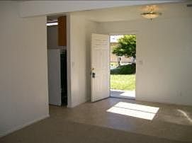 121 Dining Area