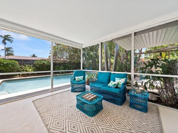 435 Saint Johns Dr, Satellite Beach, FL 32937