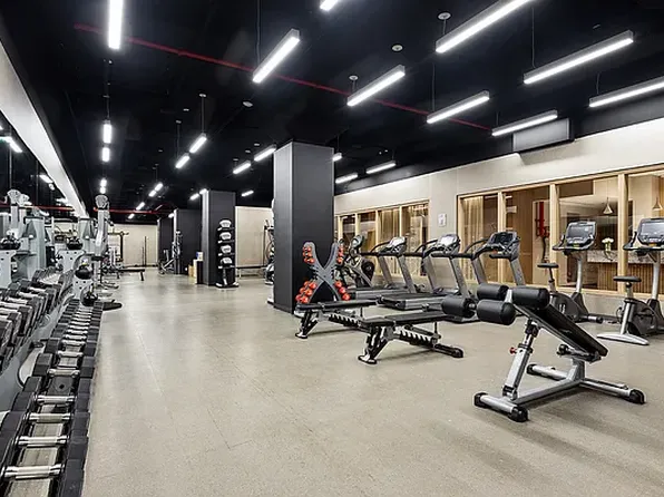 100 Barclay Street image 10 of 12