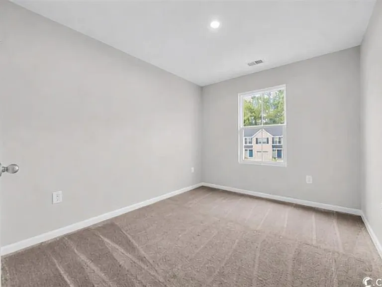 399 Myrtle Meadows Dr — Photo 7