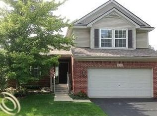 439 Court Ln, Howell, MI 48843