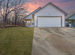 2010 W 58th St, Tulsa, OK 74107