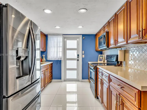 1400 S 19th Ave APT 1, Hollywood, FL 33020