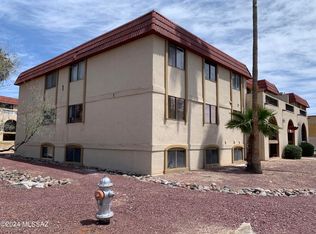 6352 N Barcelona Ln, Tucson, AZ 85704